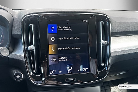Volvo XC40 19 of 21