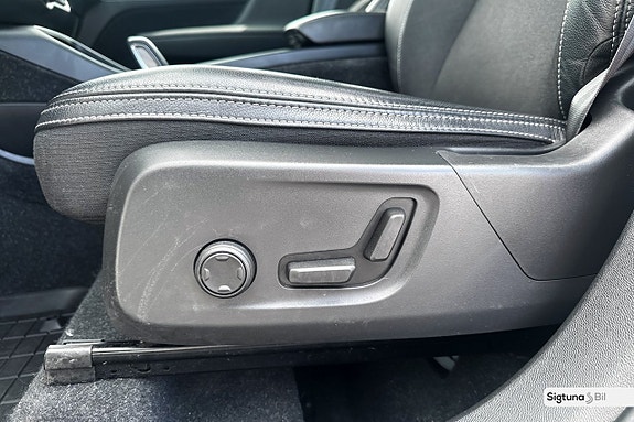 Volvo XC40 20 of 21
