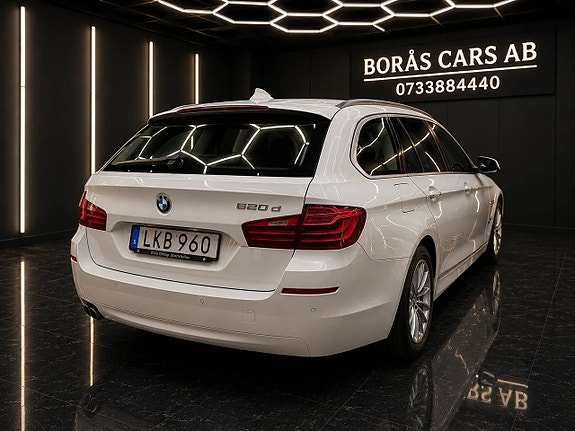 BMW 520d 3 of 13