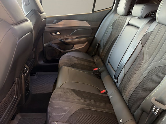 Peugeot 408 13 of 14
