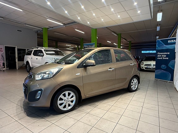 Kia Picanto 3 of 11