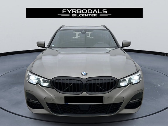 BMW 320d 9 of 30