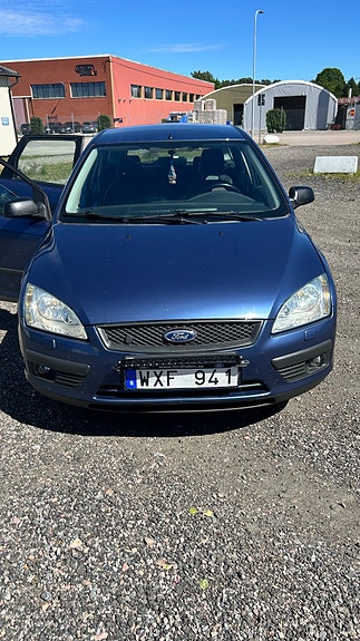 Ford Focus 5 of 5