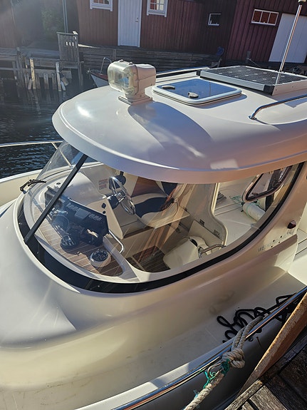 Quicksilver Pilothouse 640 med Mercury 115 5 of 5