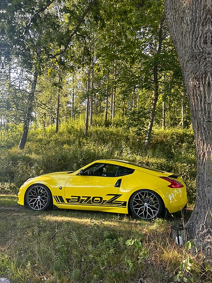 Nissan 370z 5 of 5
