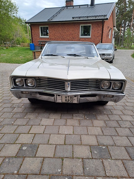 Buick Skylark 2 of 5