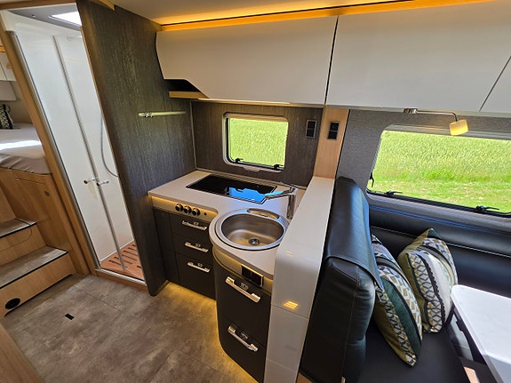 Hymer MasterLine T 780 BlackLine 8 of 15