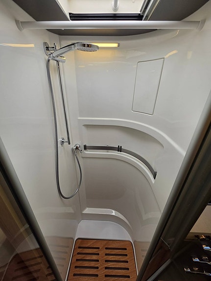 Hymer MasterLine T 780 BlackLine 13 of 15