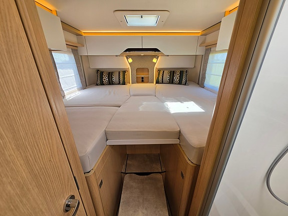Hymer MasterLine T 780 BlackLine 6 of 15