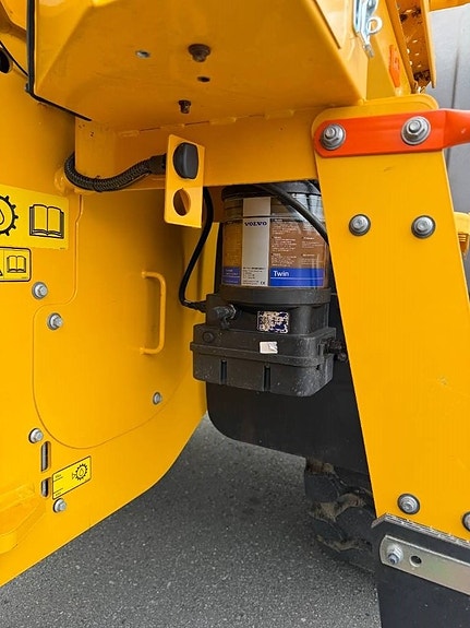 Volvo L60H -23 1744tim Lock-up CDC mm 1.725.000+m 9 of 19