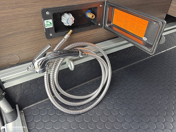 Adria Supersonic 780 SL / Lithium / Solcell / Truma AC 14 of 21