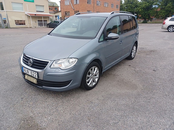 Volkswagen Touran 20 of 24