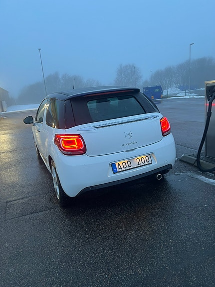 Citroen DS3 4 of 5