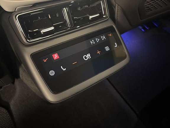 Polestar 4 11 of 11
