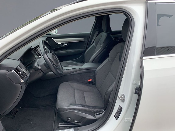 Volvo V90 6 of 11