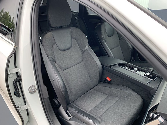 Volvo V90 7 of 11