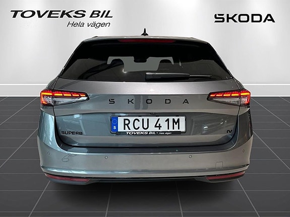 Skoda Superb 5 of 25