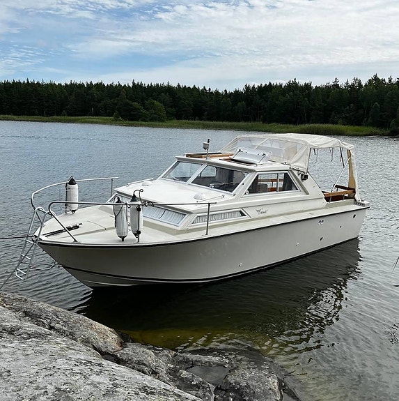 Coronet 26 Family -76 | Volvo Penta 4.3 GL -96 2 of 5