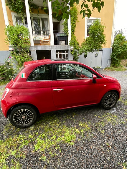 Fiat 500 2 of 5