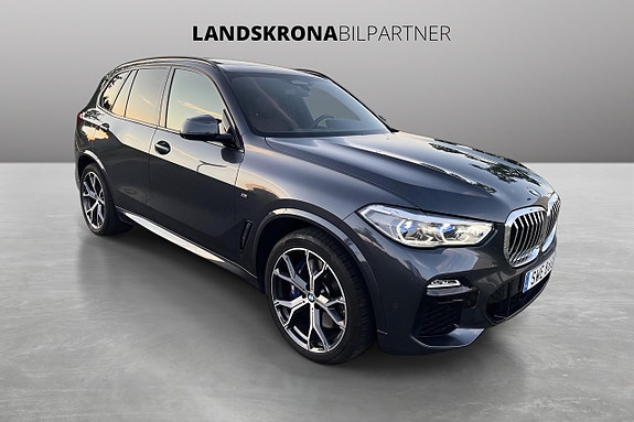 BMW X5 3 of 5