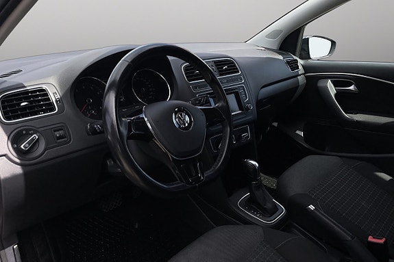 Volkswagen Polo 10 of 19