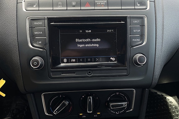Volkswagen Polo 16 of 19