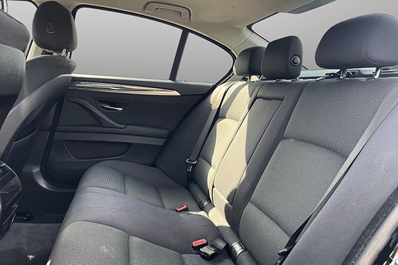 BMW 520d 12 of 28