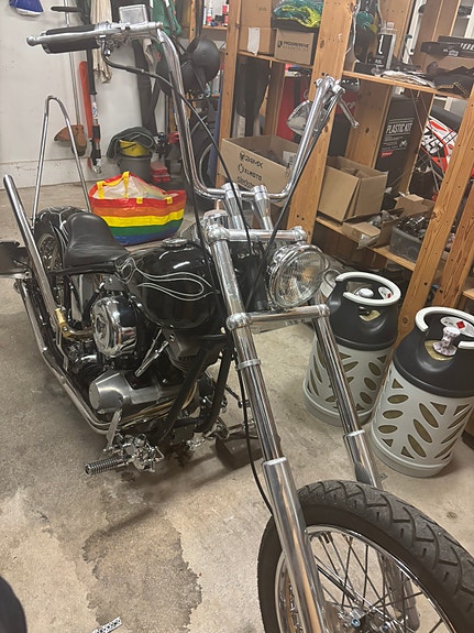 Harley-Davidson Shovelhead 4 of 5