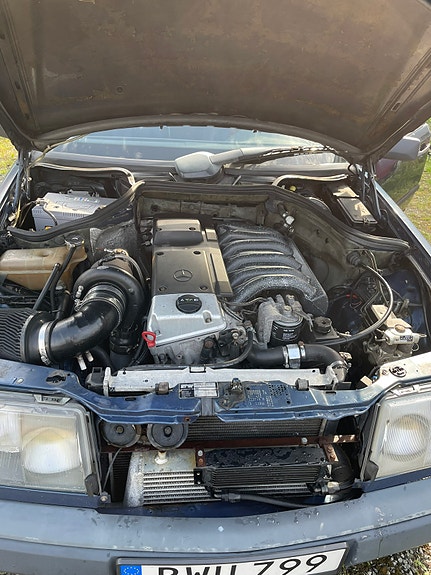 Mercedes-Benz 300 TE 5 of 5