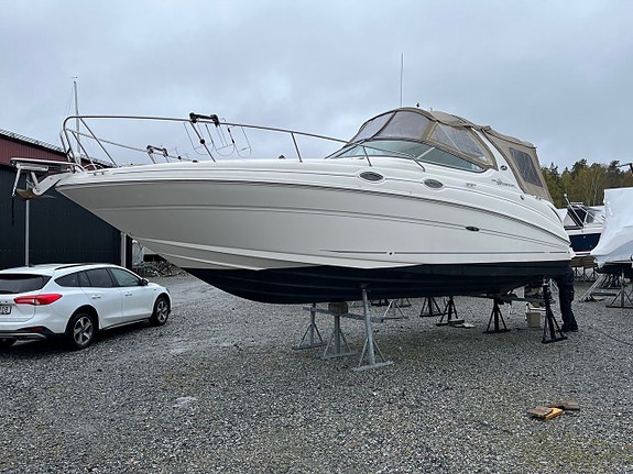 Sea Ray Sundancer 280/315 – 2x MerCruiser 5.0 MPI 12 of 15