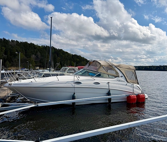 Sea Ray Sundancer 280/315 – 2x MerCruiser 5.0 MPI 2 of 15