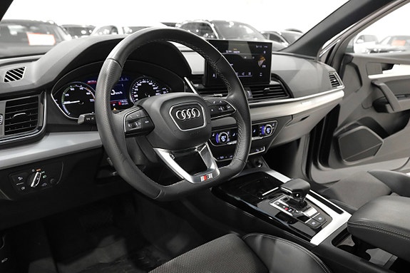Audi Q5 10 of 30
