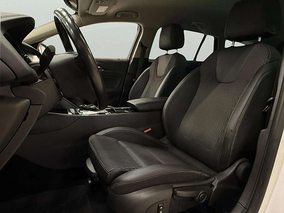 Opel Insignia Country Tourer 11 of 27