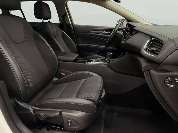 Opel Insignia Country Tourer 13 of 27