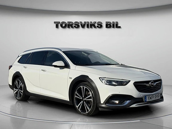 Opel Insignia Country Tourer 8 of 27