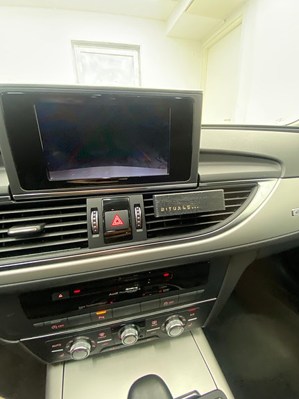 Audi A6 6 of 14