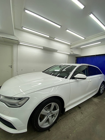 Audi A6 12 of 14