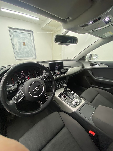 Audi A6 7 of 14