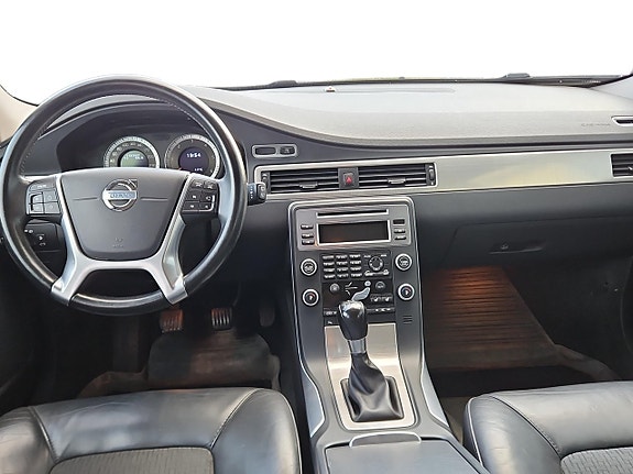 Volvo V70 5 of 5