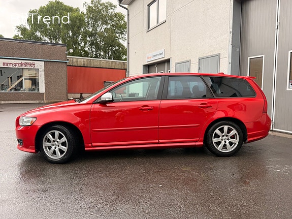 Volvo V50 5 of 5