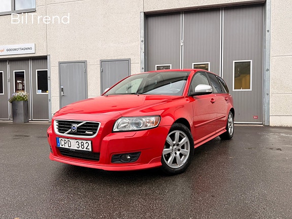 Volvo V50 4 of 5
