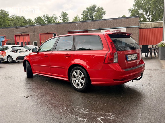Volvo V50 6 of 12