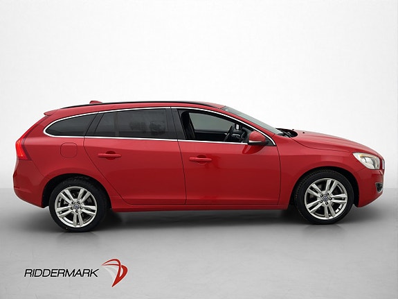 Volvo V60 4 of 5