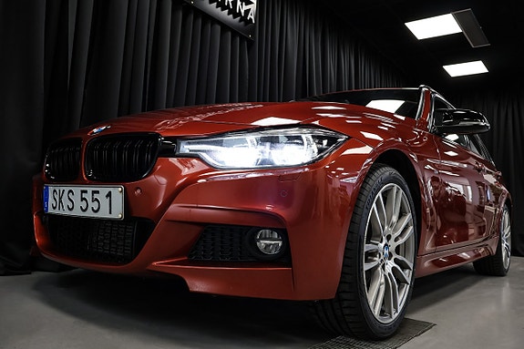 BMW 330d 9 of 30