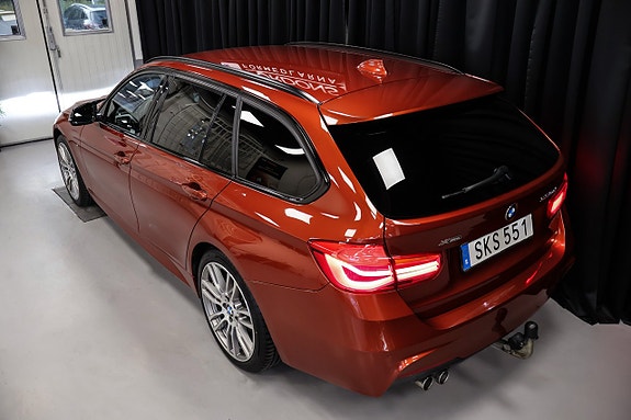 BMW 330d 10 of 30