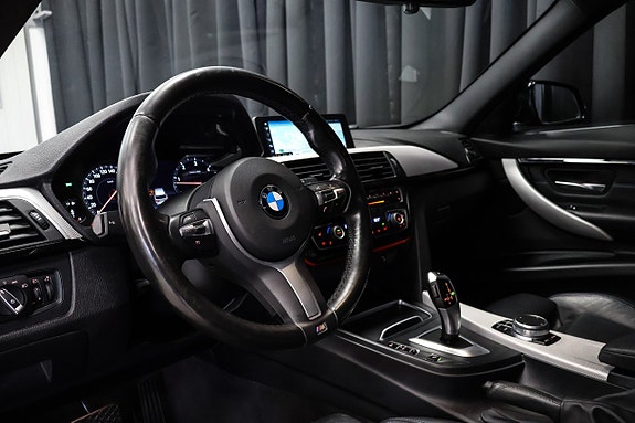 BMW 330d 11 of 30