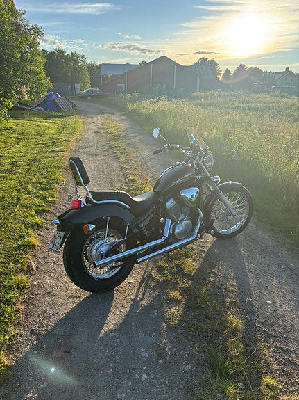 Honda VT600C Shadow 8 of 9