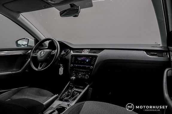 Skoda Octavia 10 of 18