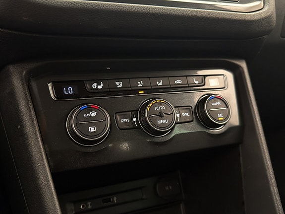 Volkswagen Tiguan 27 of 30