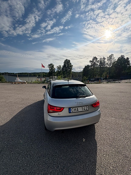 Audi A1 4 of 5